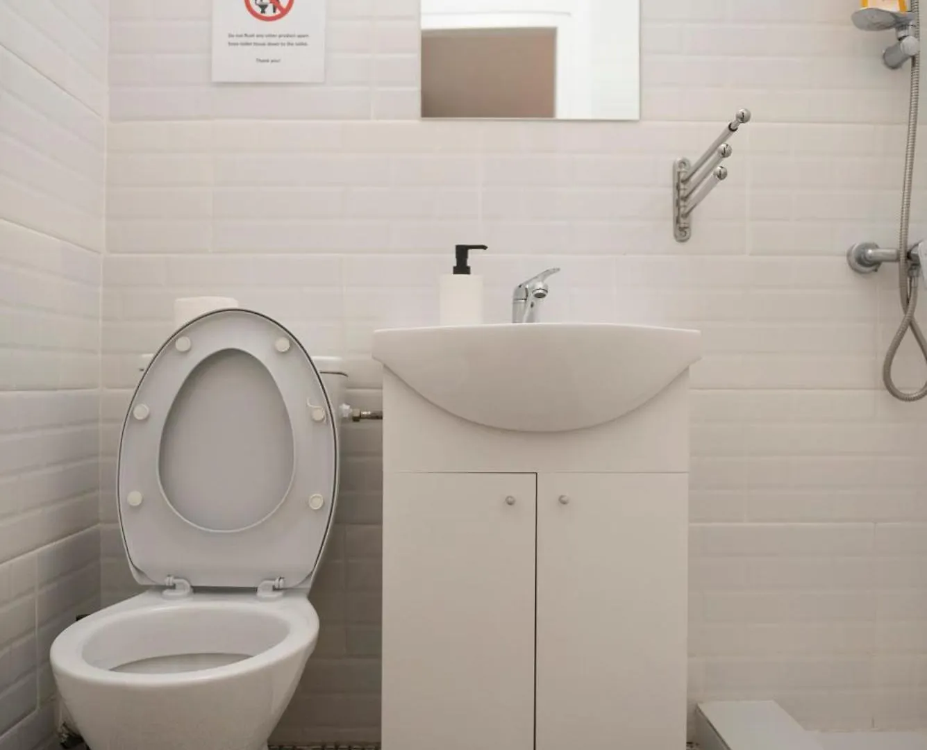 Lazynest Residence Bükreş 0*,  Romanya