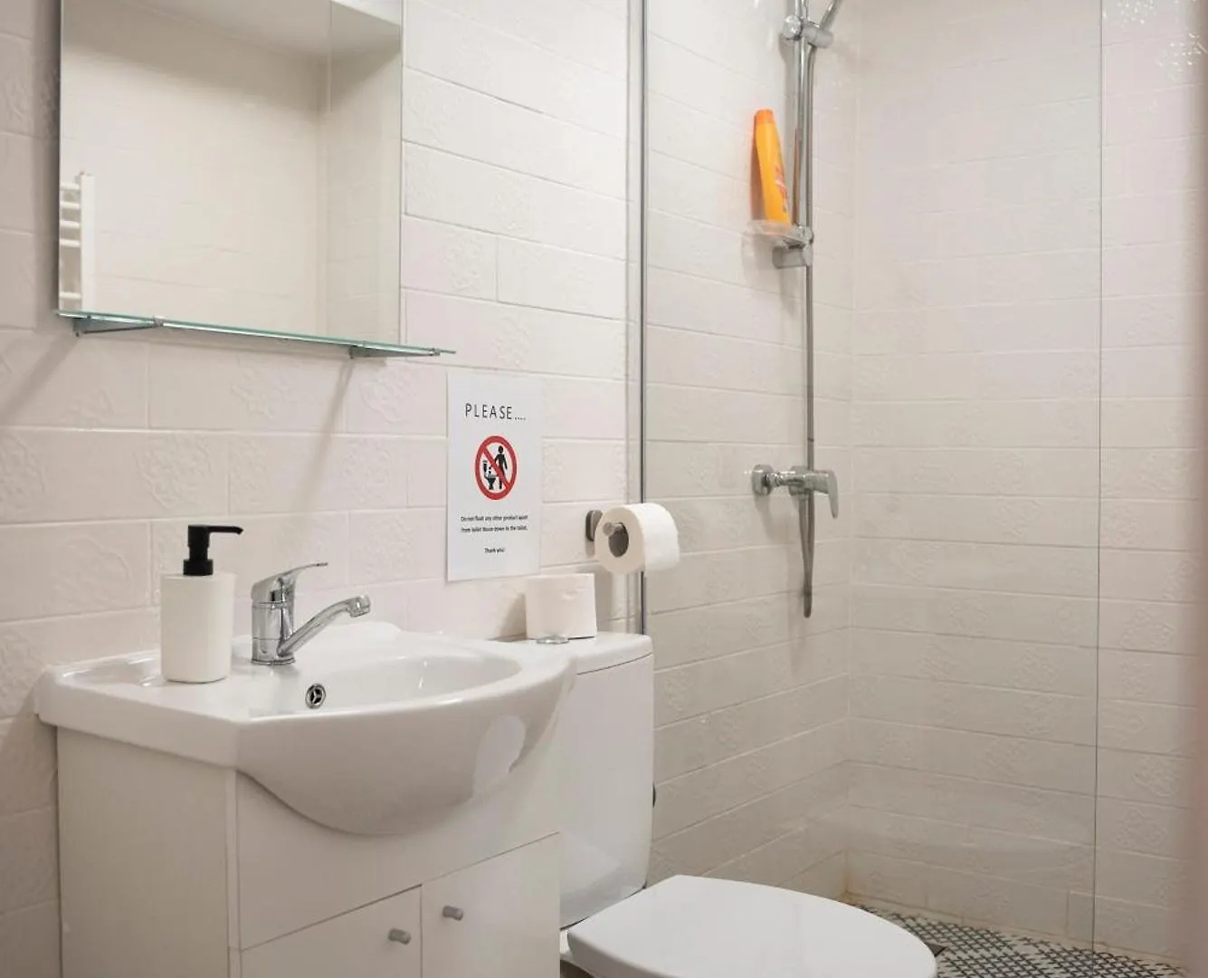 Lazynest Residence Bucureşti